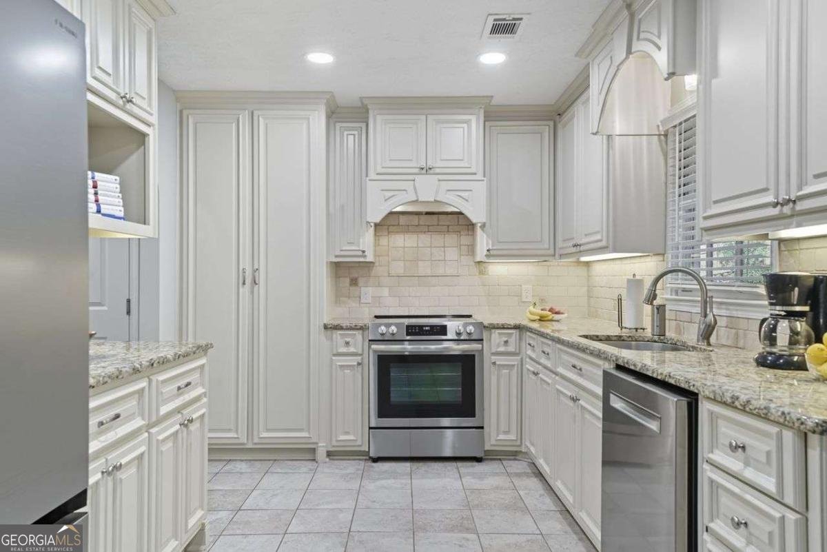 3894 Dollar Circle Suwanee - 7