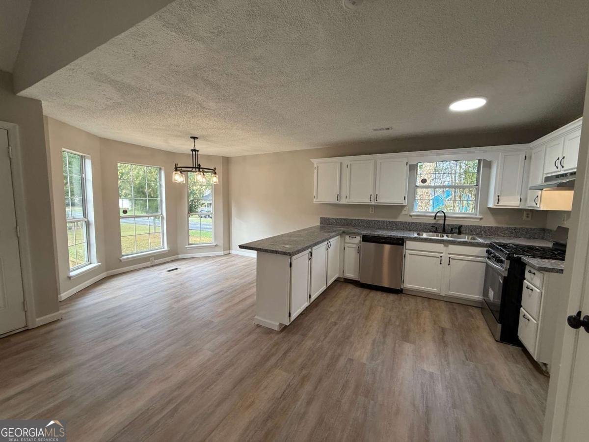 1355 Paddocks Way Powder Springs - 12