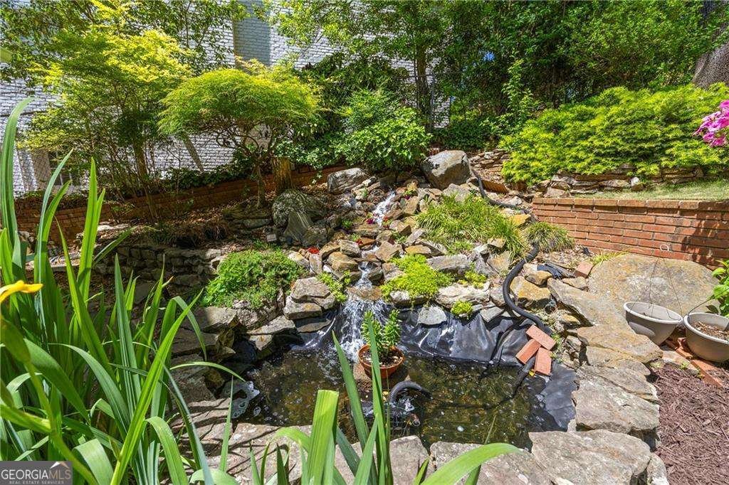 998 Ferncliff Road Atlanta - 35