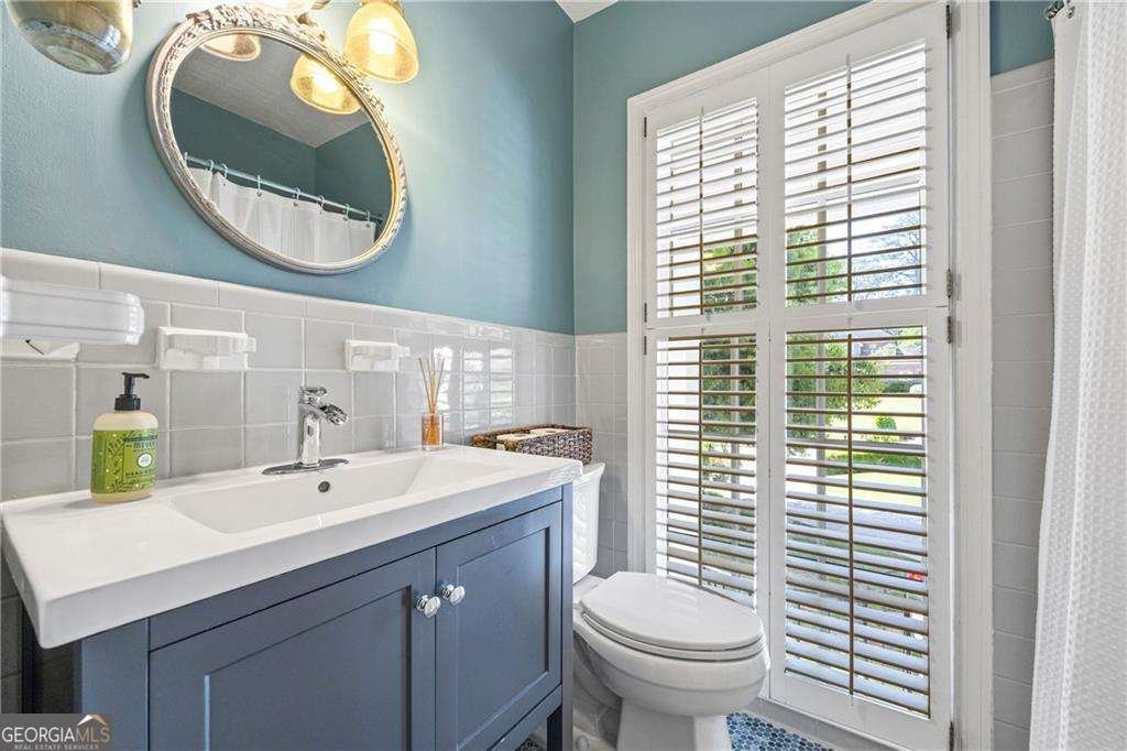 998 Ferncliff Road Atlanta - 4