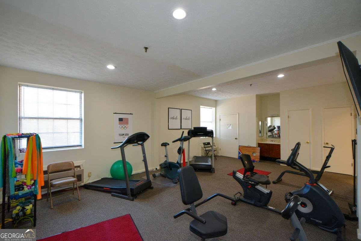 475 Mount Vernon Highway Sandy Springs - 2