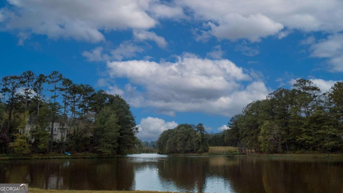 2372 Merrymount Drive Suwanee - 31