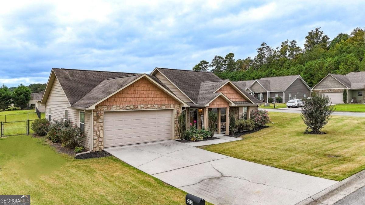 210 Madison Drive Calhoun - 2