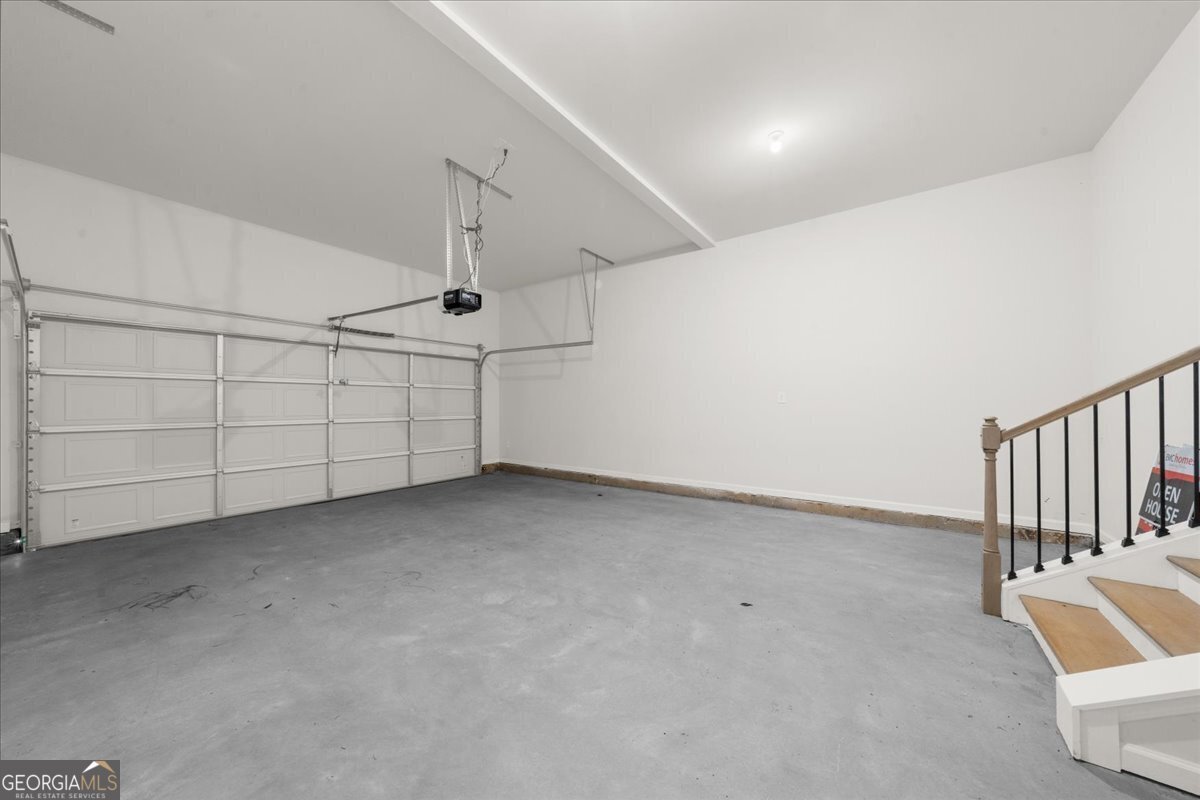 8610 Standing Stone Ball Ground - 31