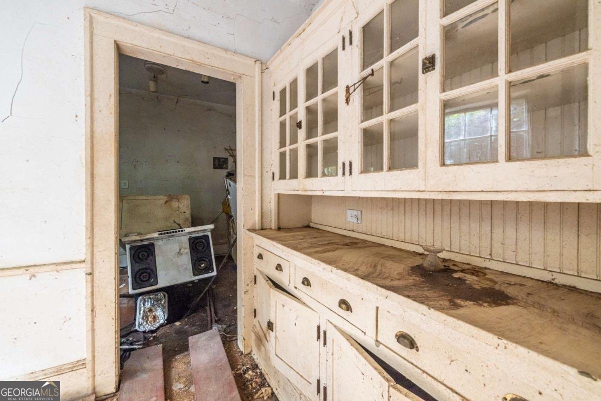 566 Clifton Road Atlanta - 19
