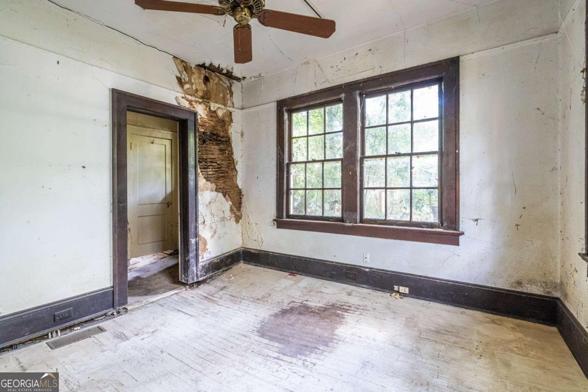 566 Clifton Road Atlanta - 26