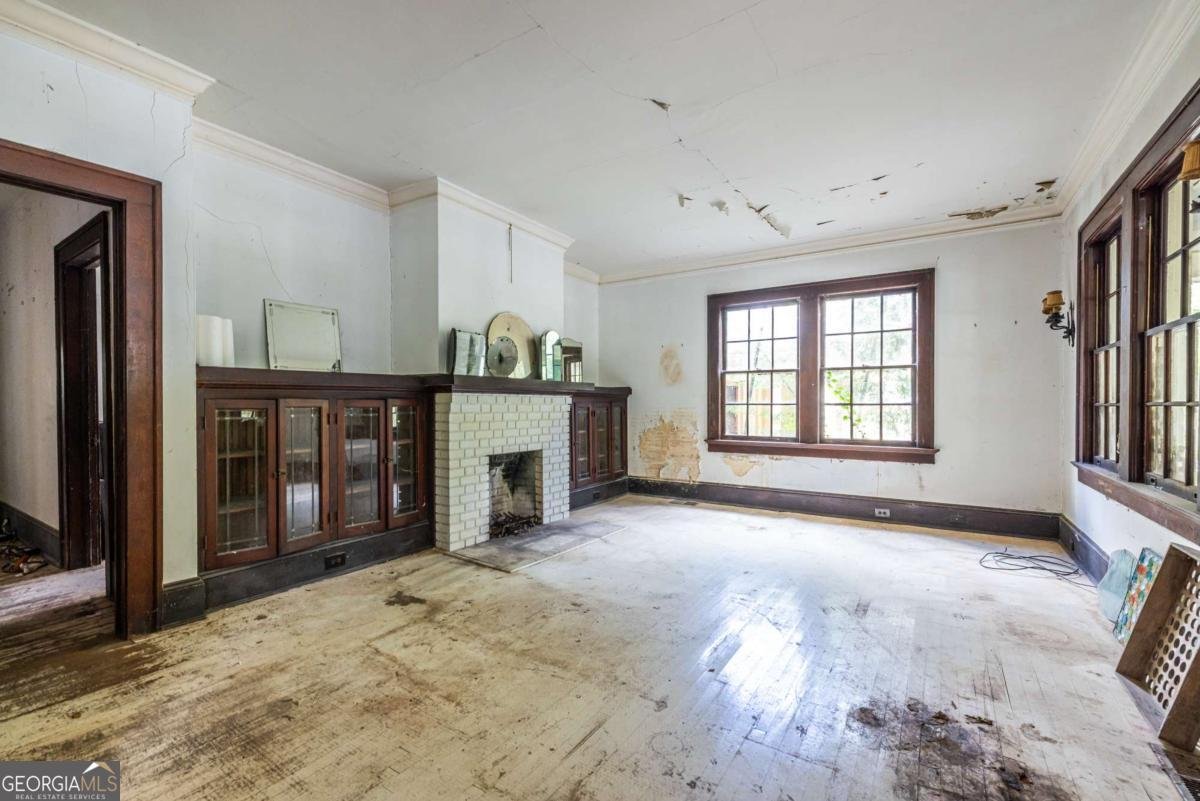 566 Clifton Road Atlanta - 9