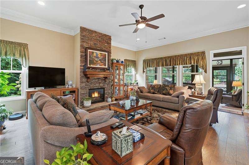 633 Hemlock Trail Canton - 15