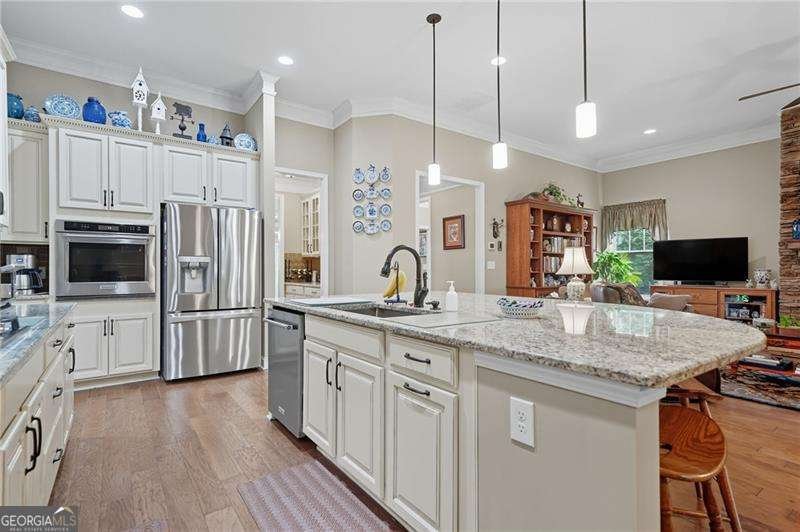633 Hemlock Trail Canton - 26