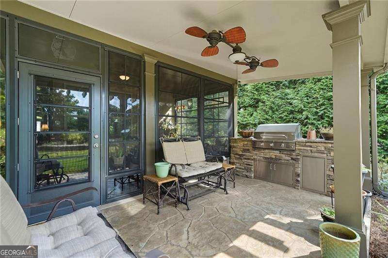 633 Hemlock Trail Canton - 46
