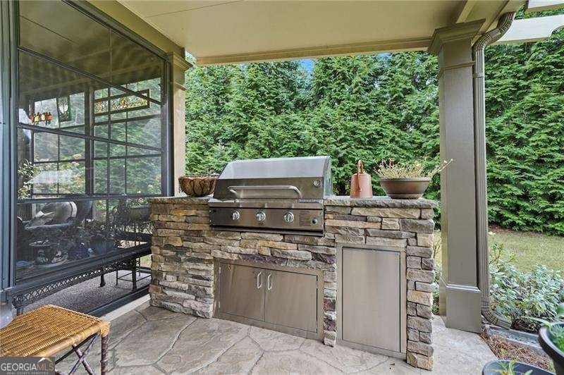 633 Hemlock Trail Canton - 47