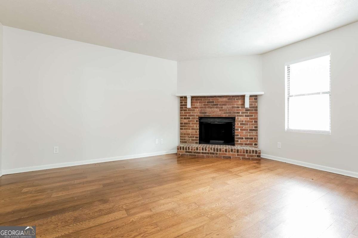 3352 Herrenhut Road Lithonia - 11