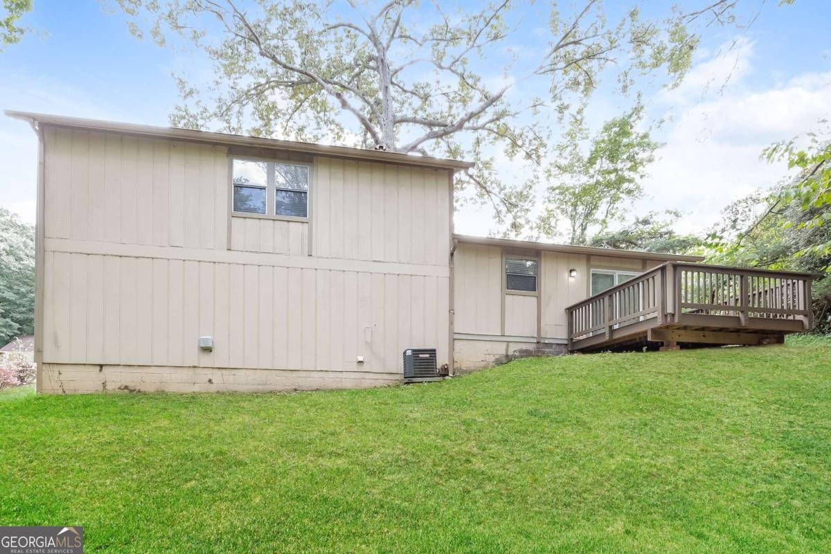 3352 Herrenhut Road Lithonia - 24