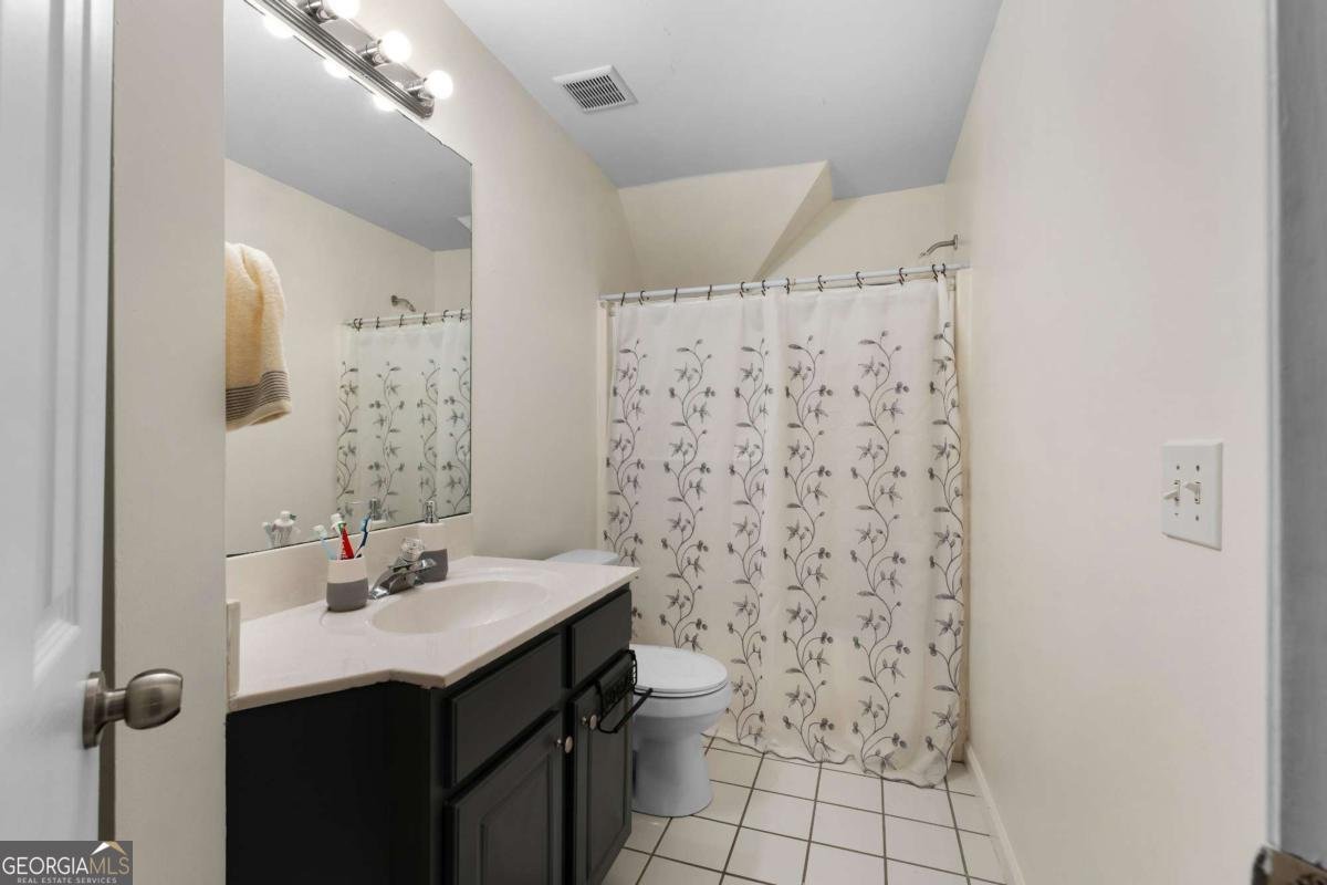 23 Pembroke Lane Cartersville - 1