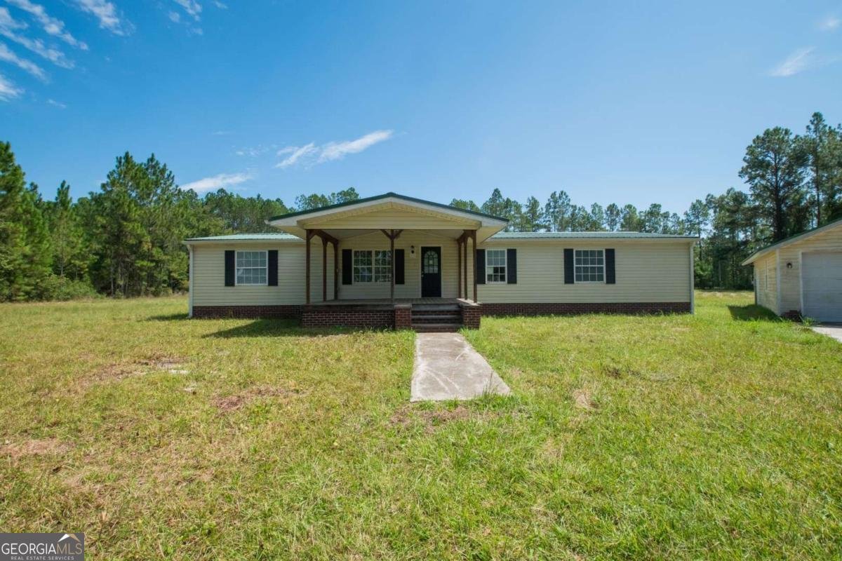 190 Forest Lake Drive Folkston - 1