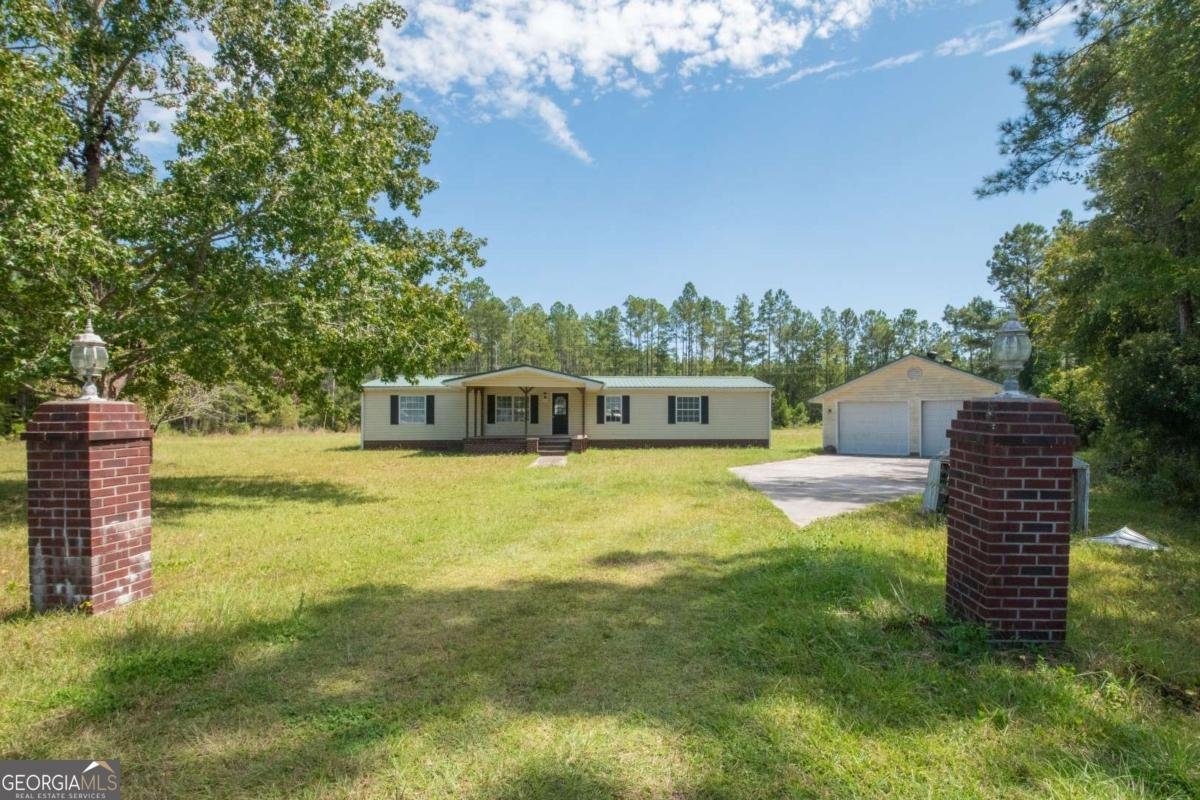 190 Forest Lake Drive Folkston - 28