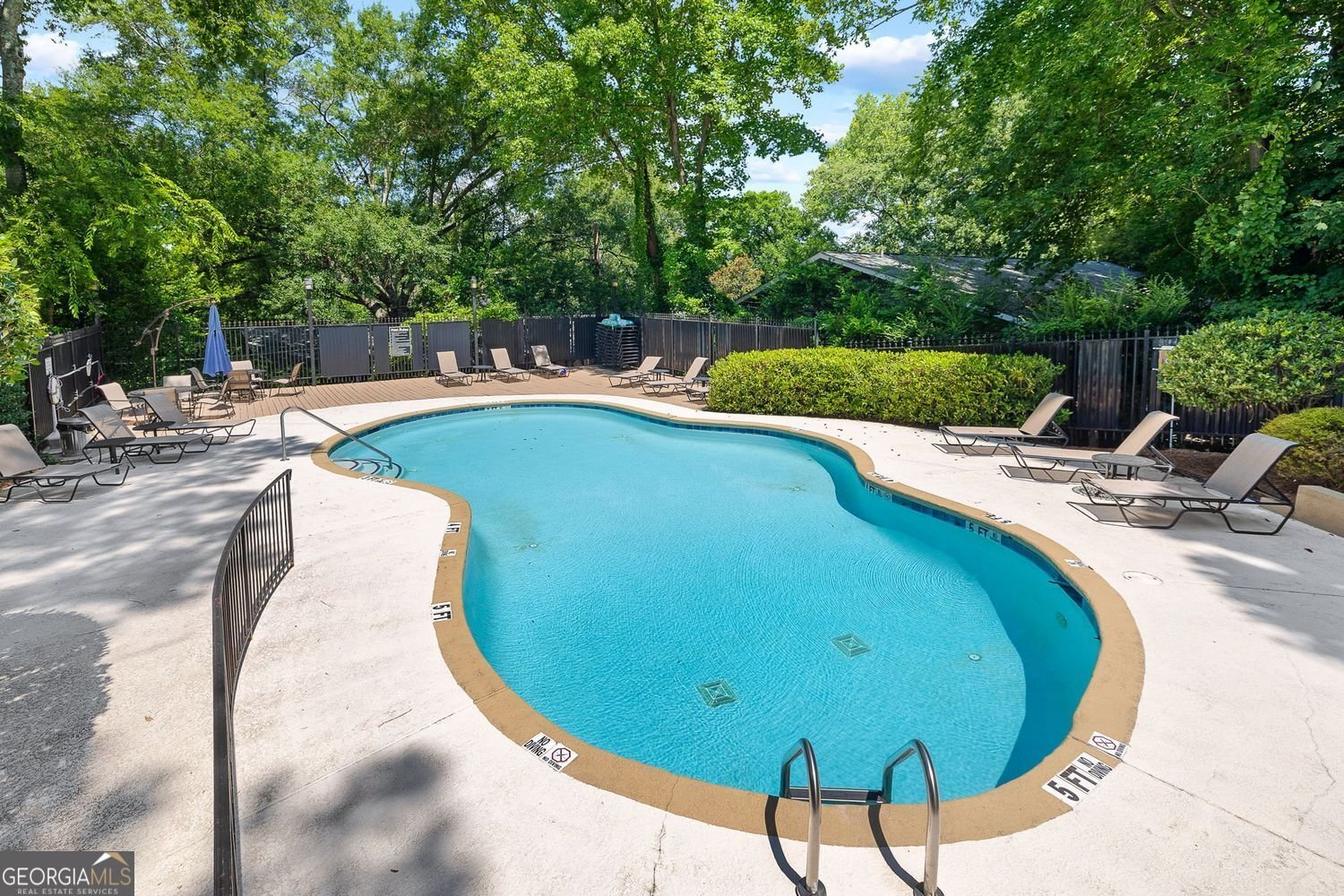 1 Biscayne Drive Atlanta - 24