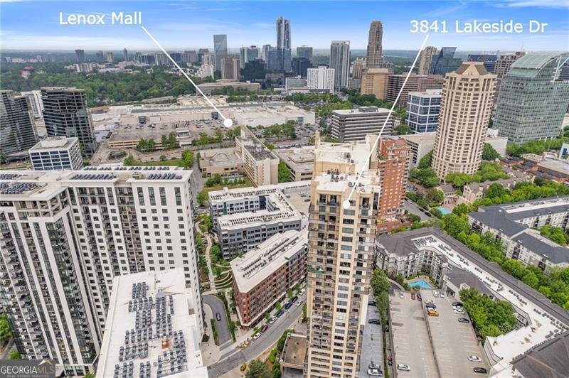 3481 Lakeside Drive Atlanta - 38