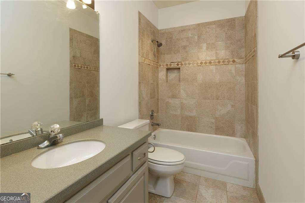 11070 Pinewalk Forest Circle Alpharetta - 1