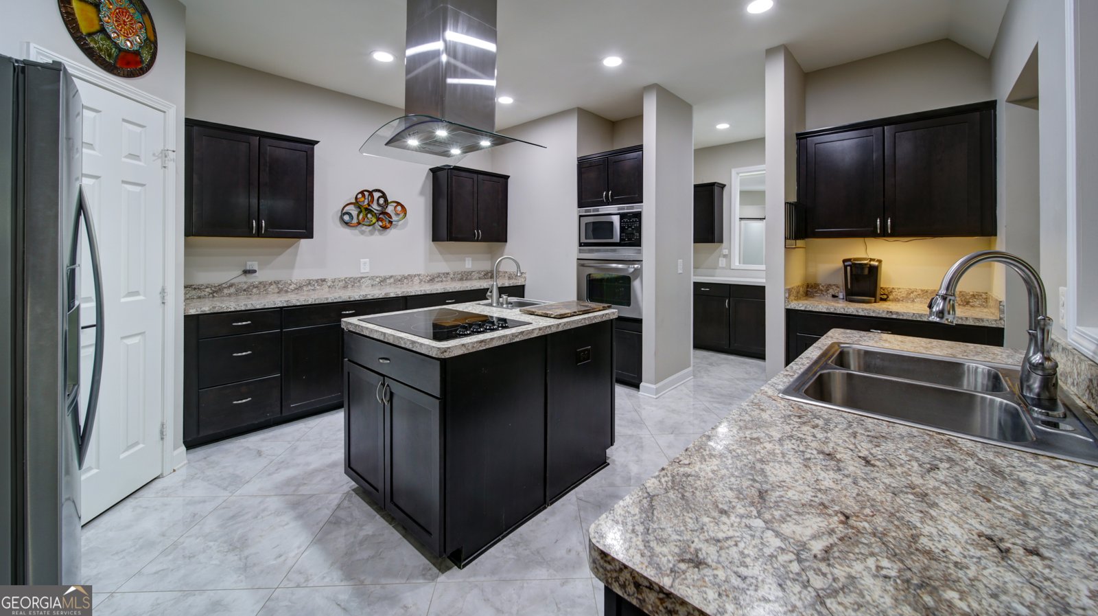 232 Waters Lake Drive Woodstock - 11