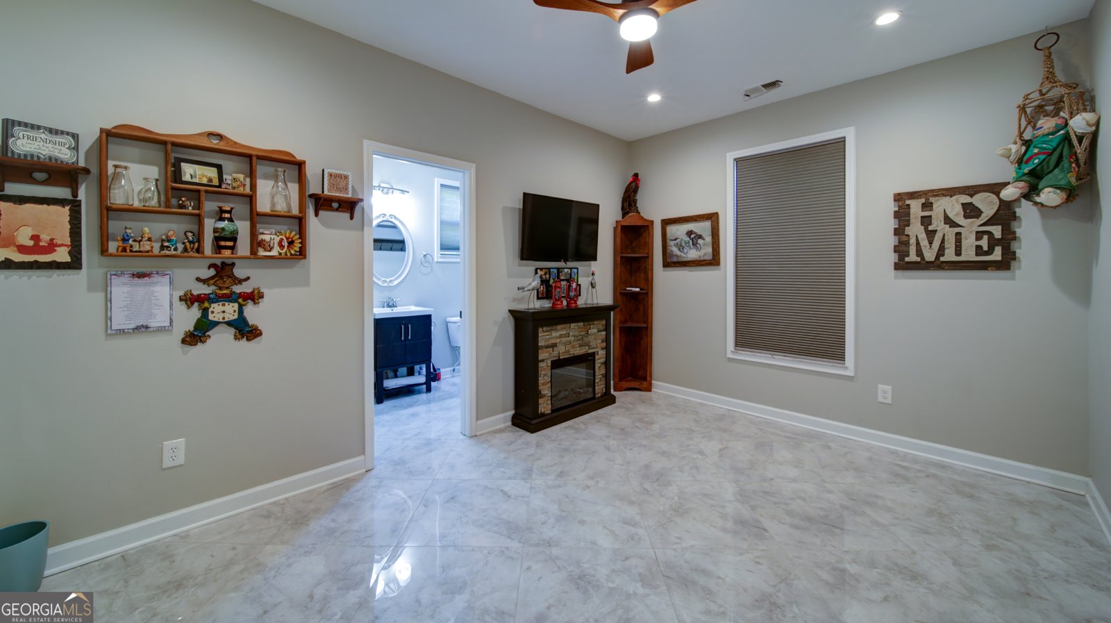 232 Waters Lake Drive Woodstock - 26