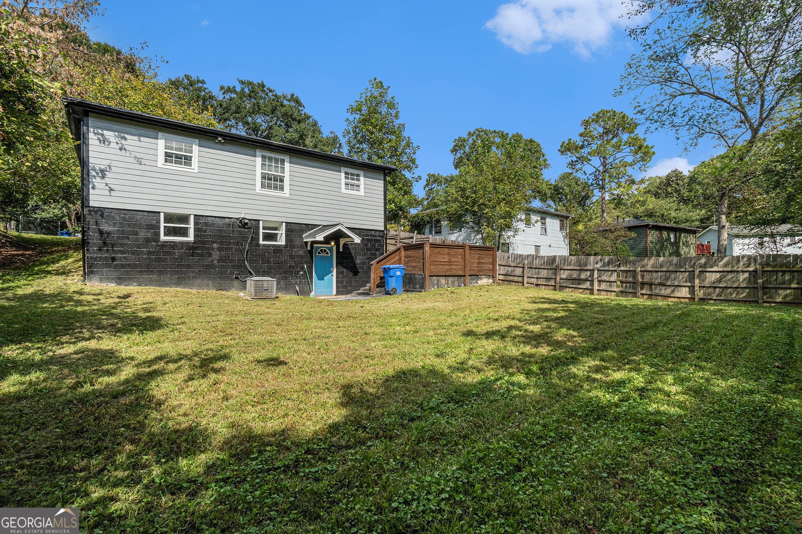 1592 Ferno Drive Atlanta - 27