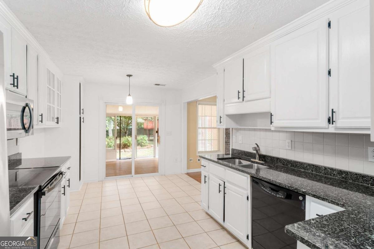 1934 McConnell Road Grayson - 10