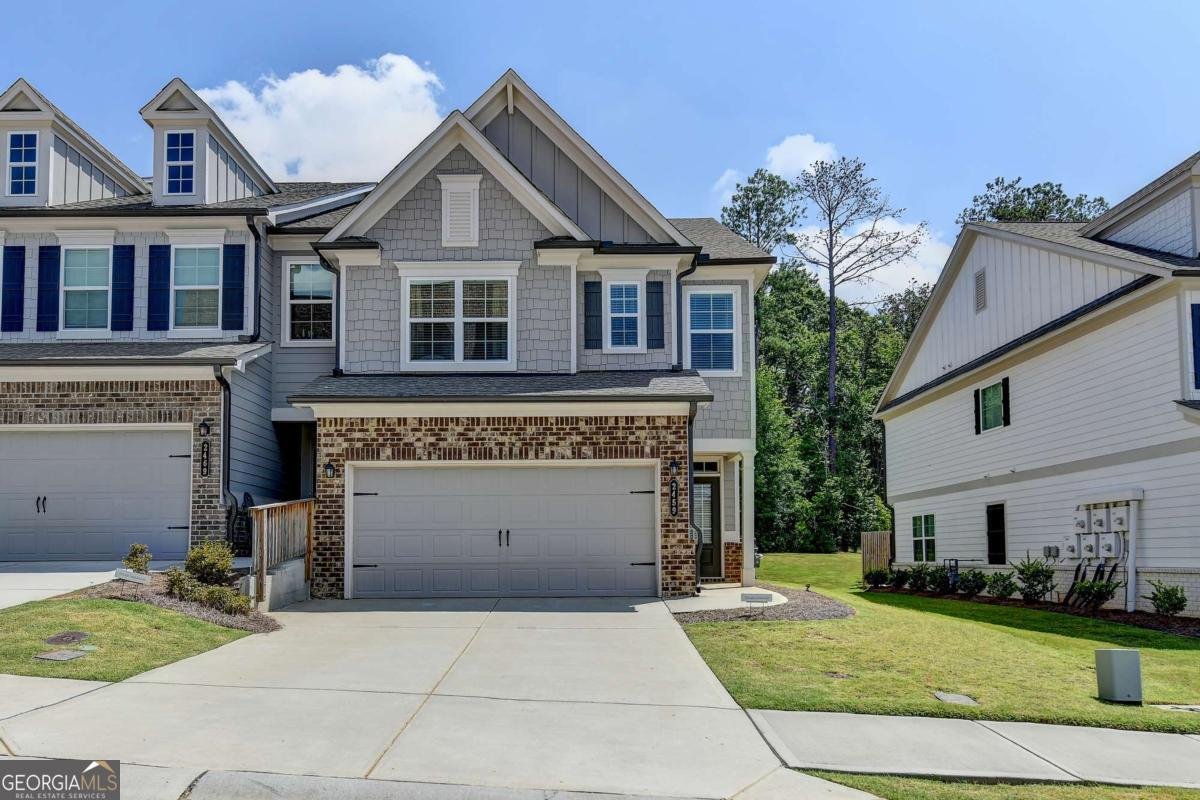 2459 Richmond Row Drive Suwanee - 1