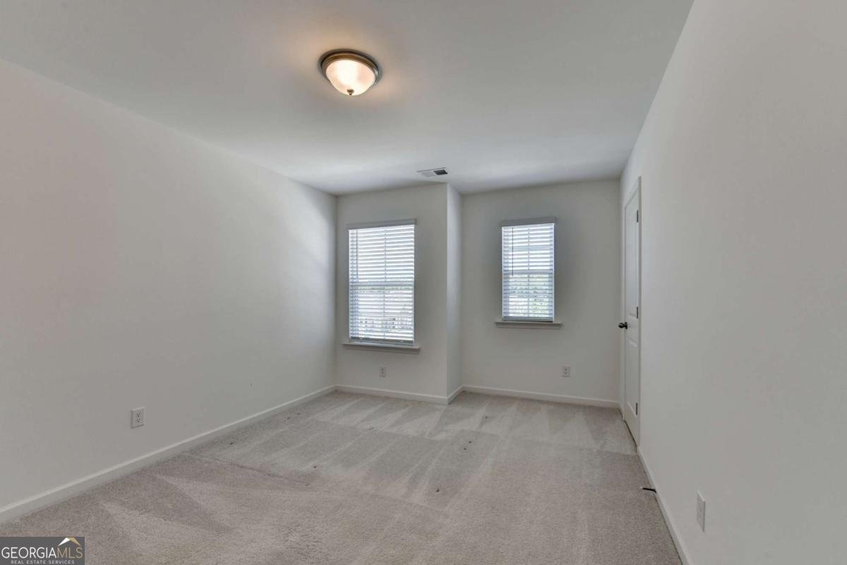 2459 Richmond Row Drive Suwanee - 31