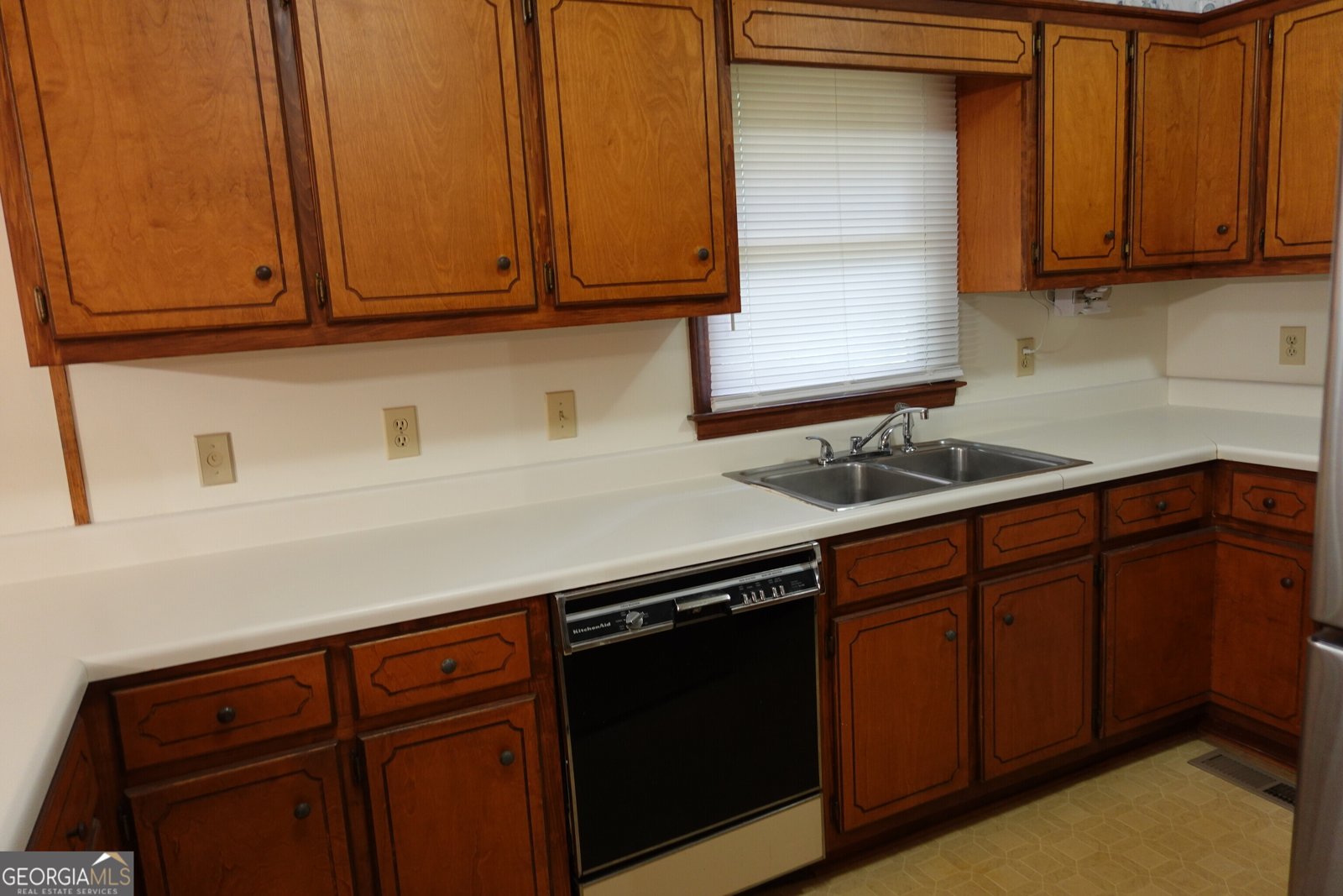 263 Elks Street Winder - 1