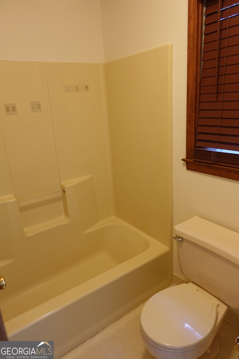 263 Elks Street Winder - 15