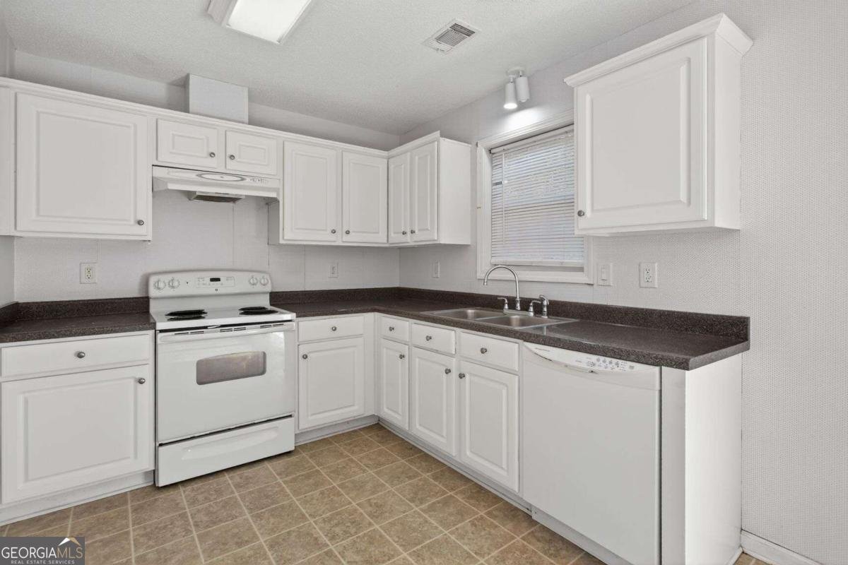 304 Kilgore Road Griffin - 7