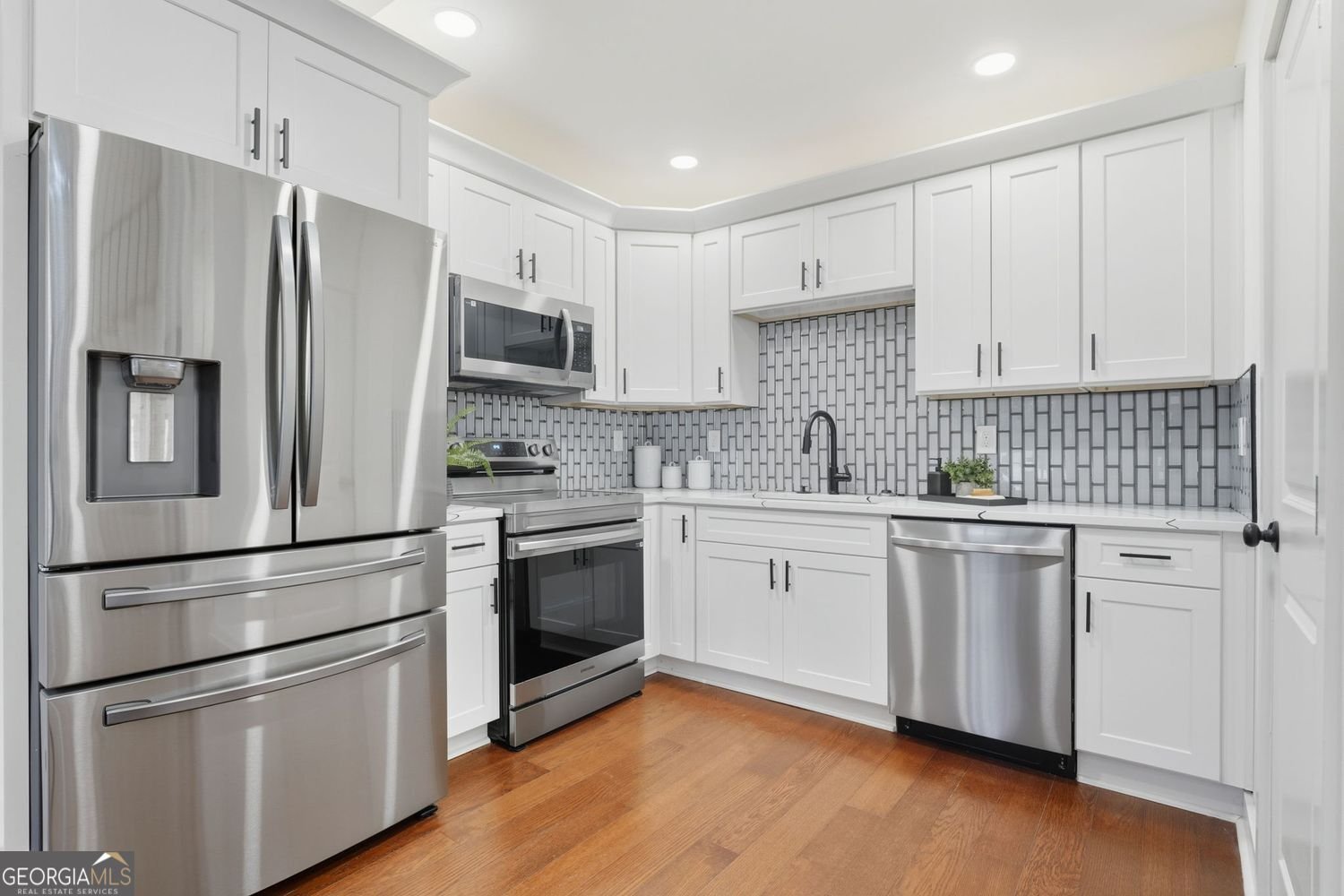 2822 Waters Road Atlanta - 6