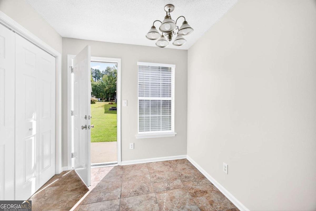 1544 Wembley Drive Douglasville - 13