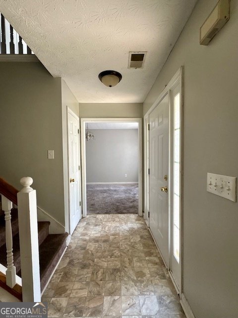 1904 Elm Park Drive Hampton - 9