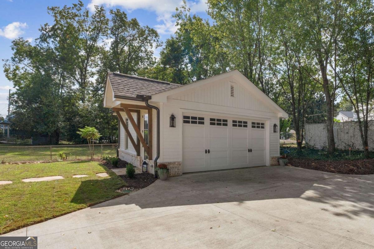 419 Campbell Hill Street Marietta - 40