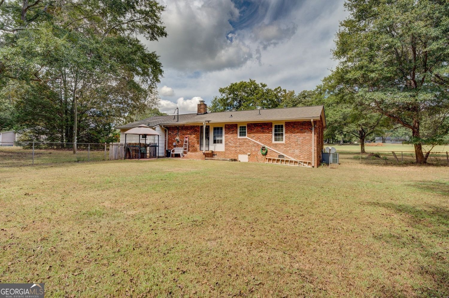 11889 Brown Bridge Road Covington - 27