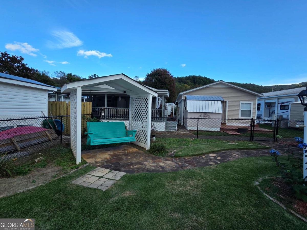 4321 Riverbank Run Hiawassee - 1