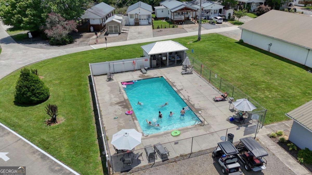 4321 Riverbank Run Hiawassee - 17