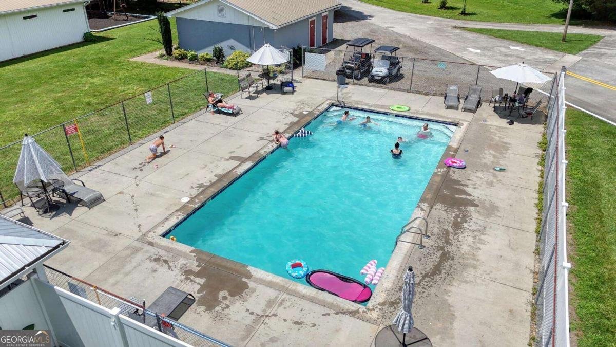 4321 Riverbank Run Hiawassee - 18