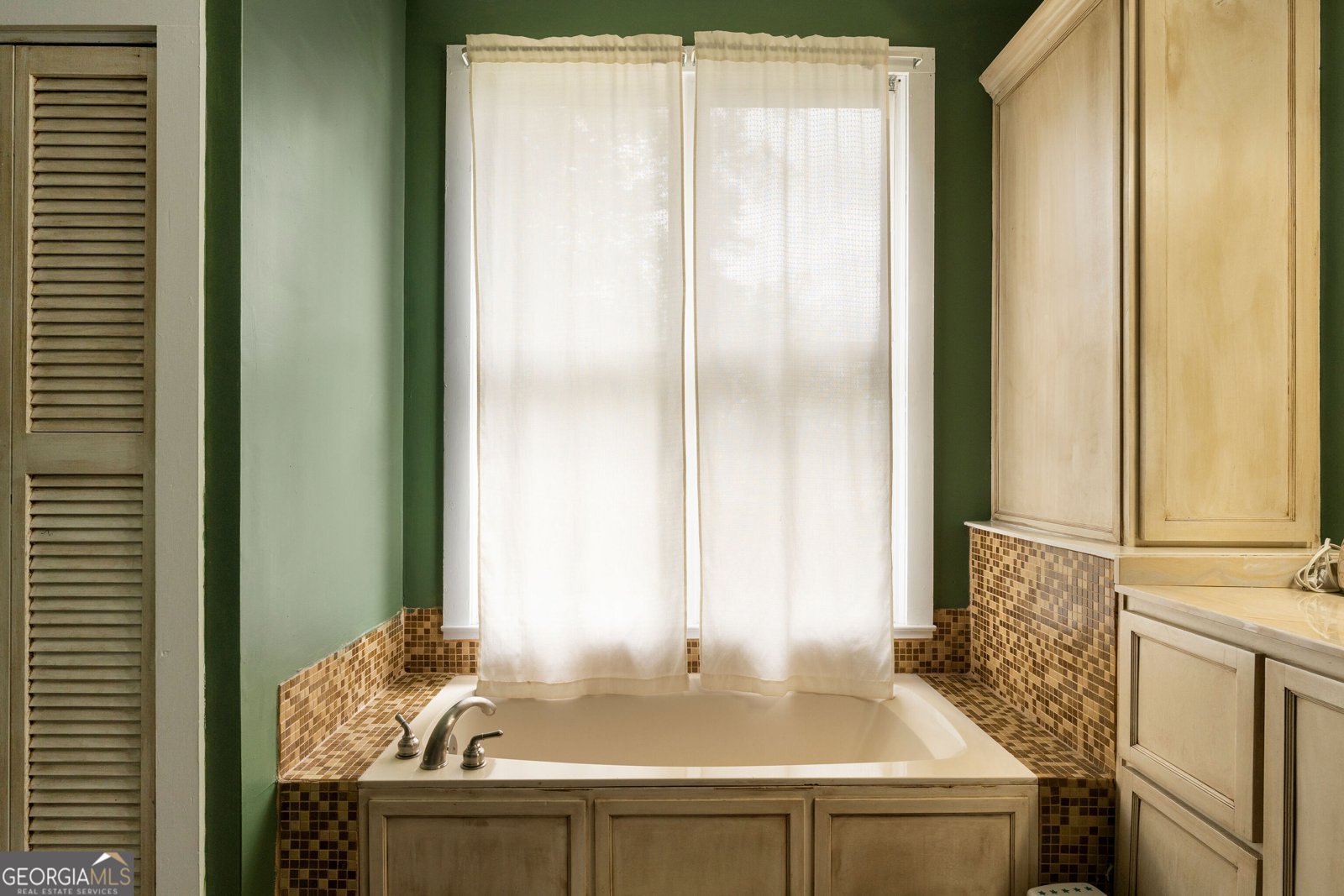 712 College Street Calhoun - 16