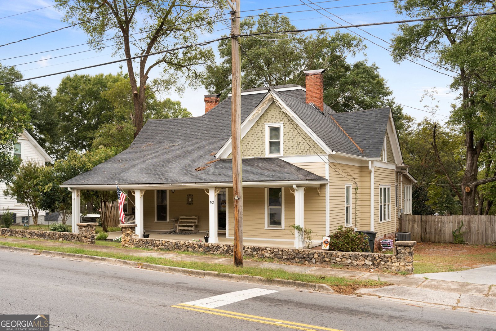 712 College Street Calhoun - 3