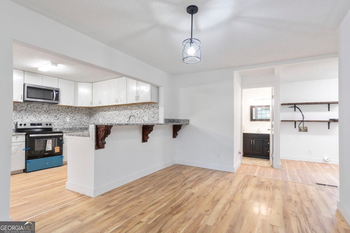 4361 Ben Hill Road Lithia Springs - 13