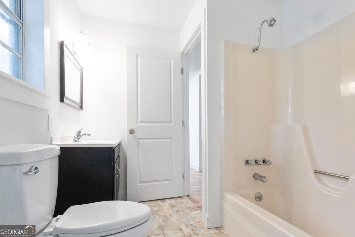 4361 Ben Hill Road Lithia Springs - 18