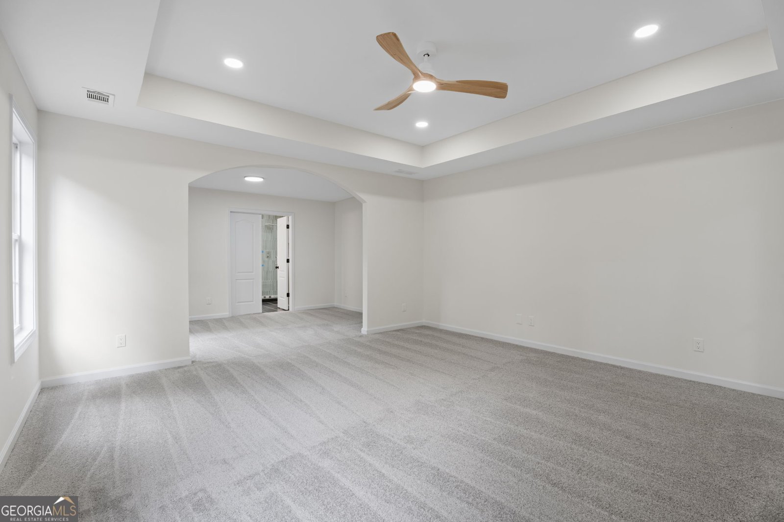 325 Peachtree Circle Hampton - 27