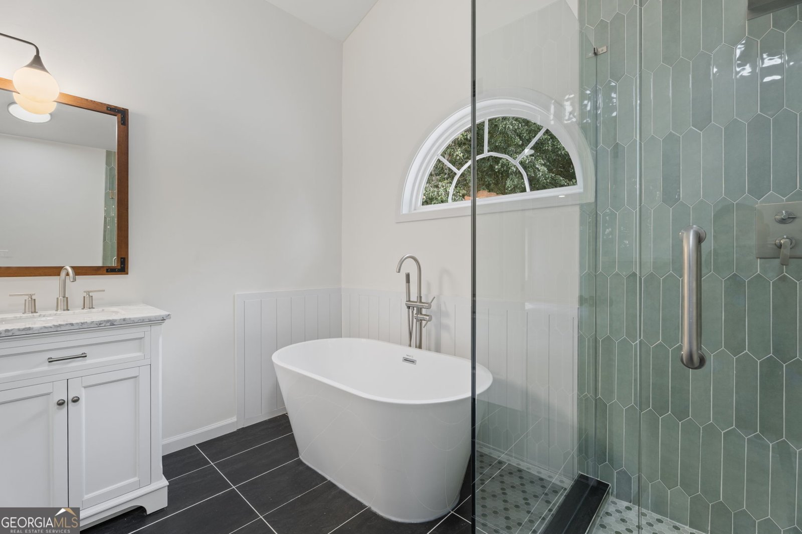 325 Peachtree Circle Hampton - 32