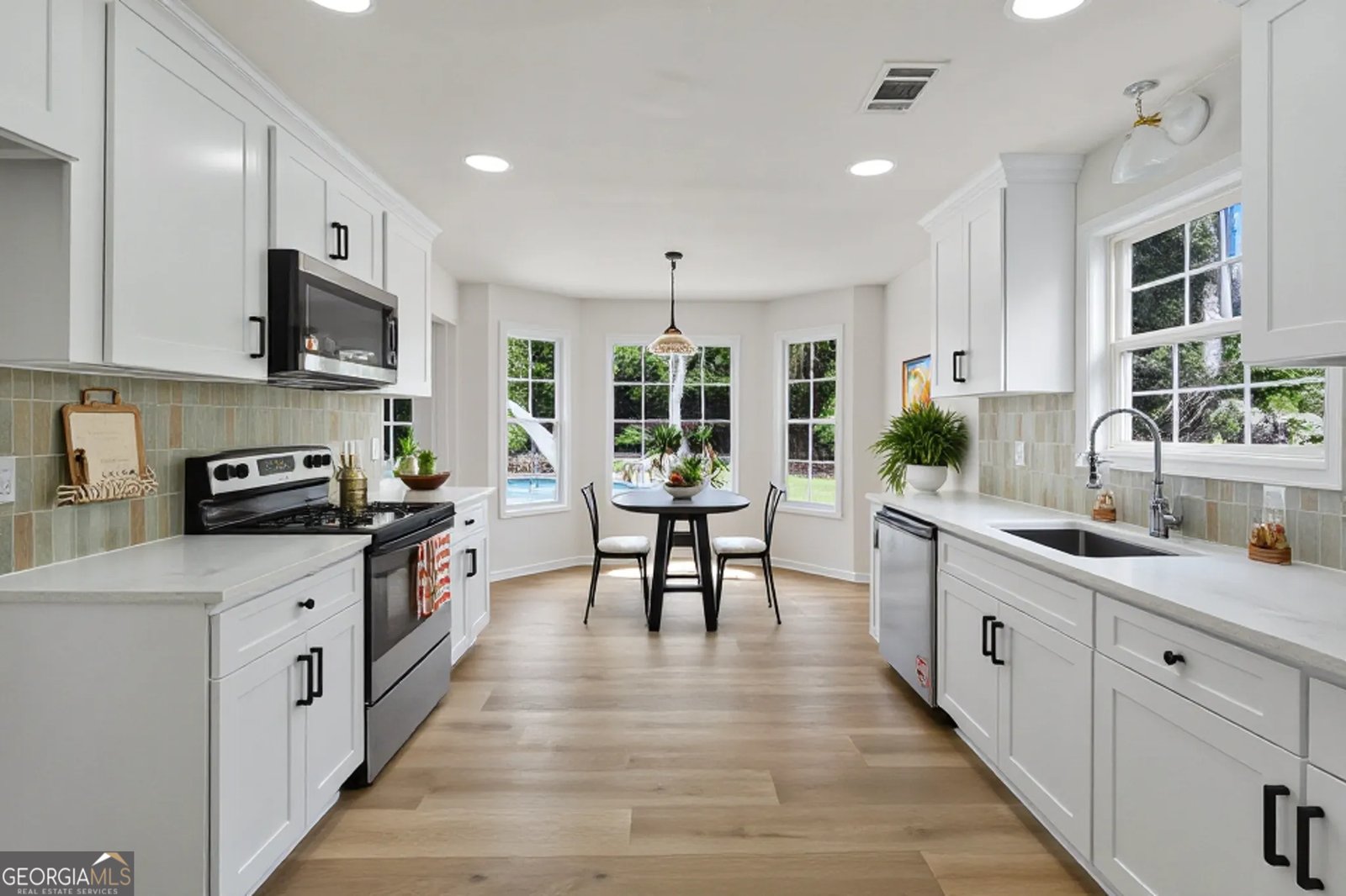 325 Peachtree Circle Hampton - 4