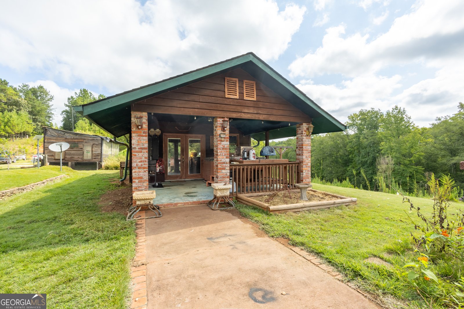 1689 County Road 864 Wadley - 38
