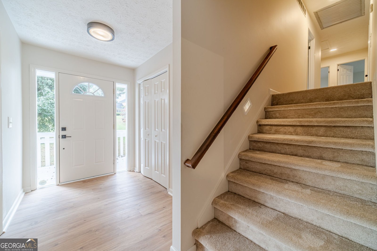 522 Foxmoor Drive Lilburn - 5