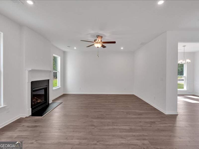 368 Waterbluff Drive Mableton - 2